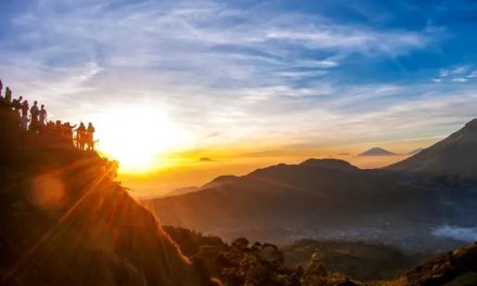 Destinasi Traveling Terfavorit Tahun Ini