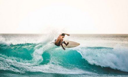 Olahraga Air: Surfing, Renang, Dan Aktivitas Menantang Lainnya