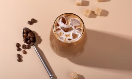 Tren Kuliner Kekinian: Kopi Susu Gula Aren Yang Sedang Hits