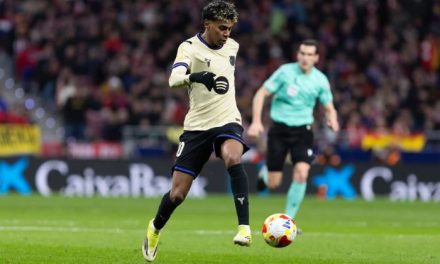 Peran Gelandang Bertahan Dalam Sepak Bola Modern