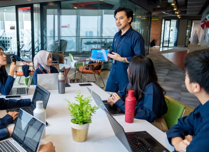 Digitalisasi Modern Sebagai Kunci Kemajuan Berkelanjutan