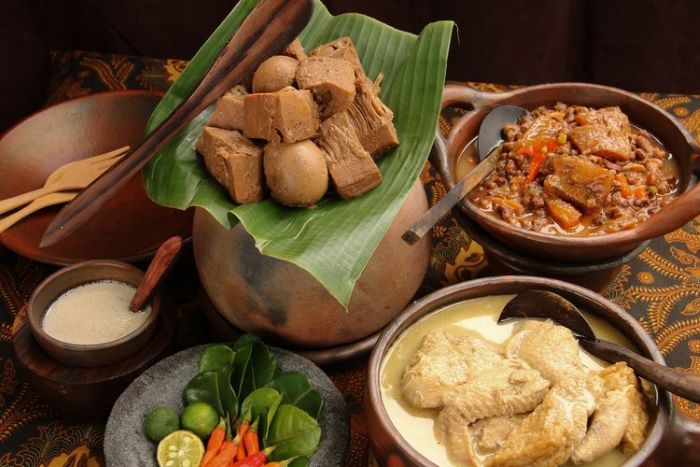 Warisan Kuliner Tradisional Yang Terus Dilestarikan Generasi Muda