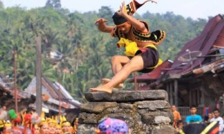 Tradisi Menarik Dari Berbagai Daerah Yang Punya Cerita Unik